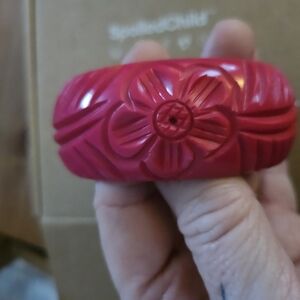 Red Floral Carved Bangle Bracelet